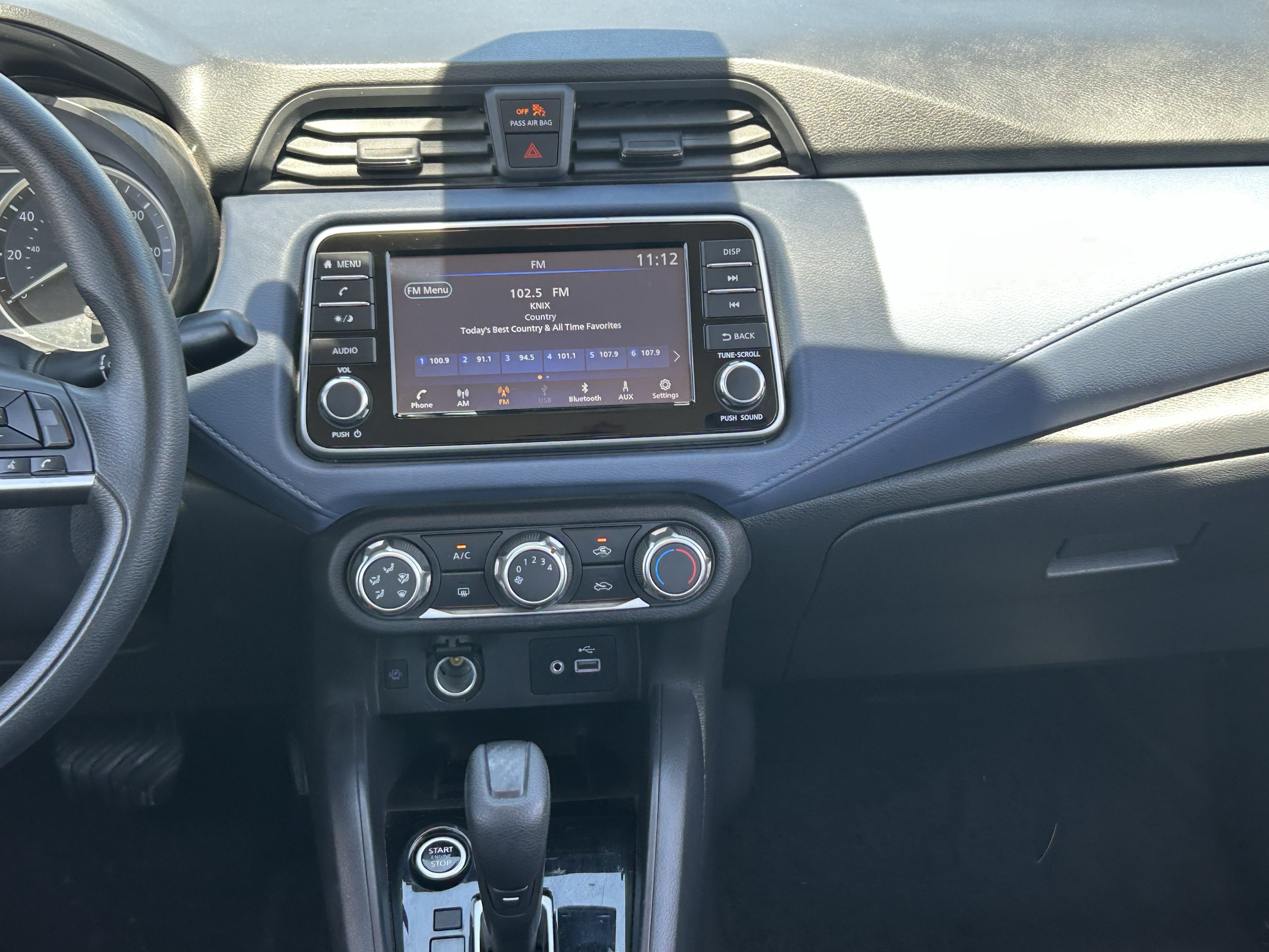 2024 Nissan Versa Sedan SV - Photo 16