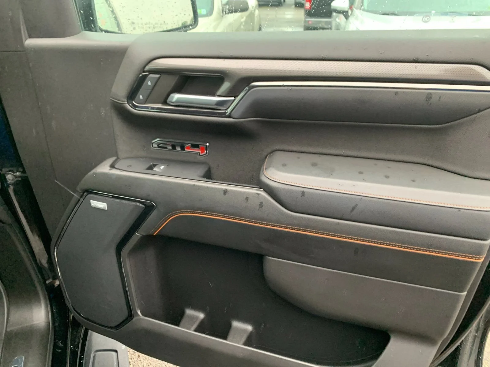 Used 2024 Onyx Black GMC AT4 image 19