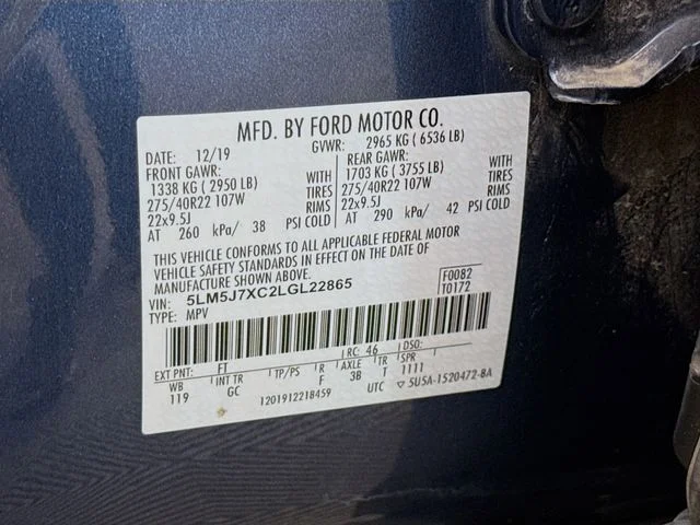Used 2020 Blue Lincoln Reserve image 35