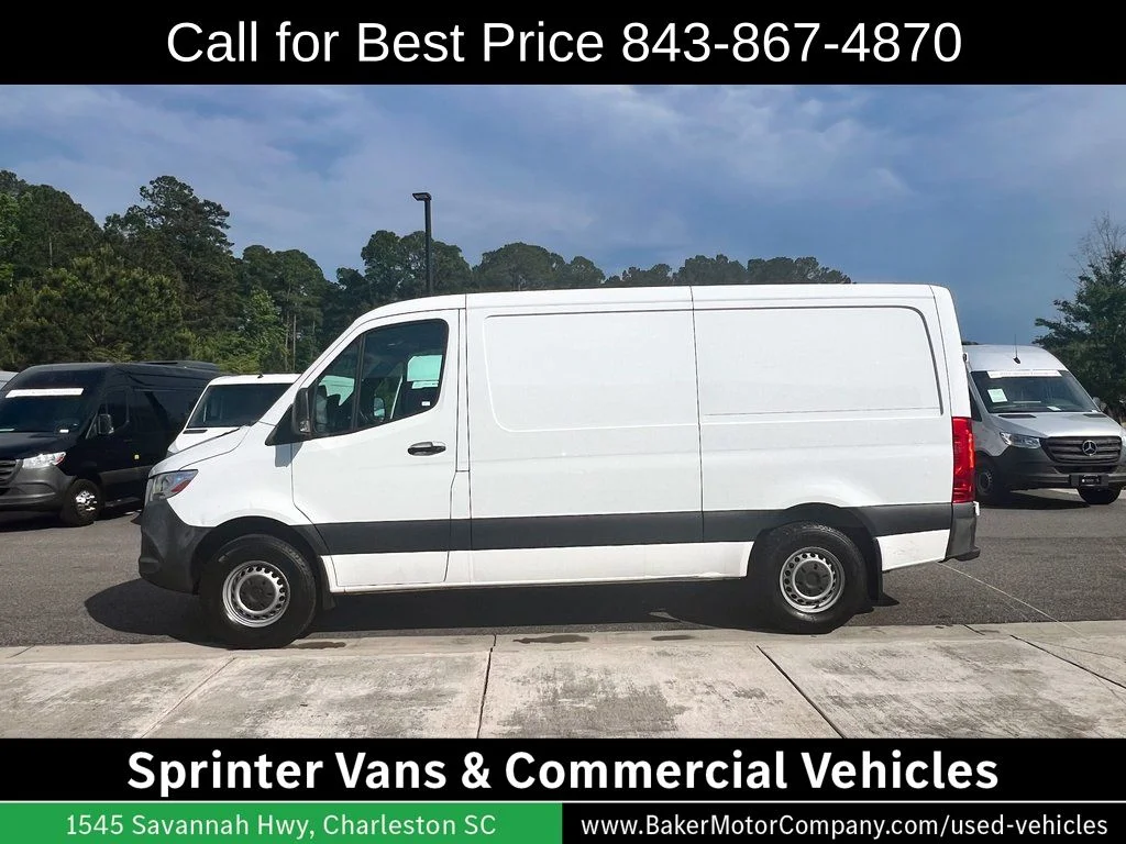 Used 2020 White Freightliner Base image 21