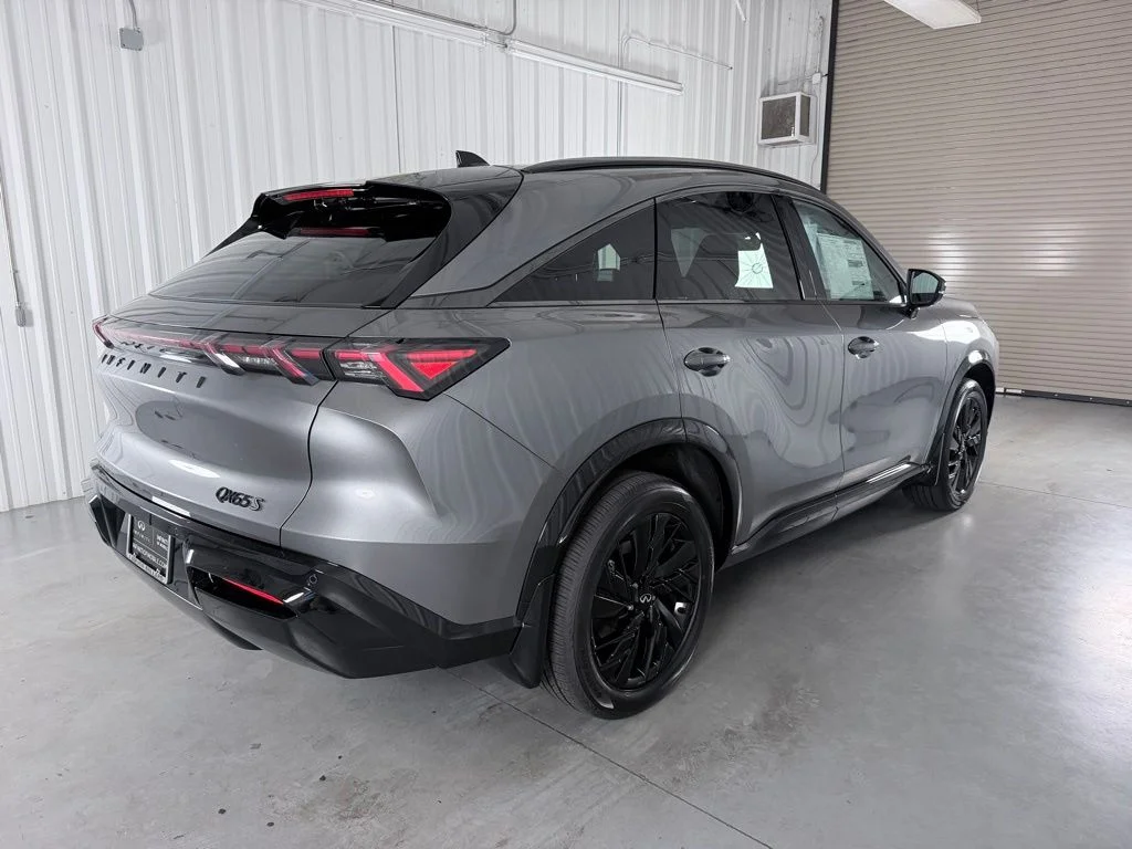 New 2027 GRAPHITE SHADOW INFINITI Sport AWD image 5