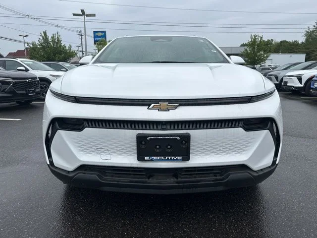 New 2026 White Chevrolet LT image 8