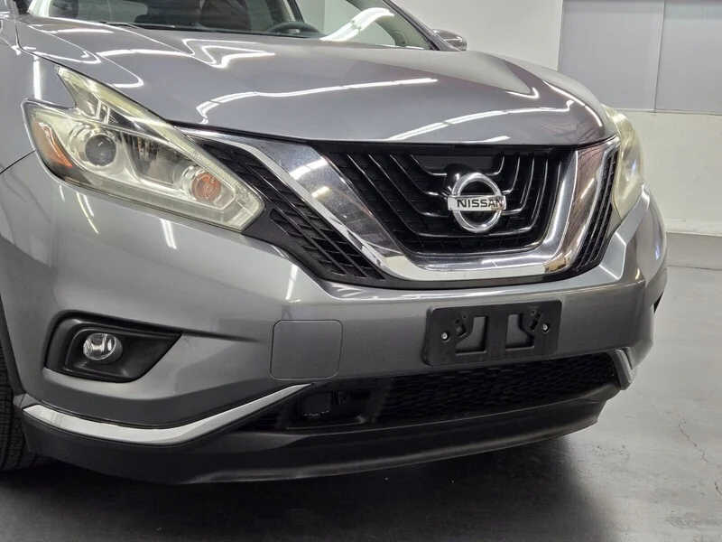 Used 2015 Gun Metallic Nissan Platinum image 5