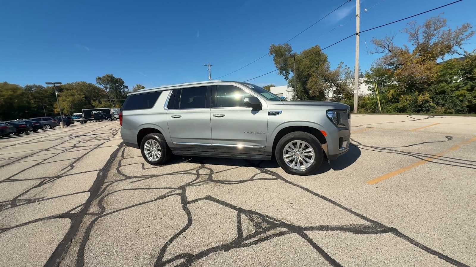 Certified Used 2024 Sterling Metallic GMC SLT image 9