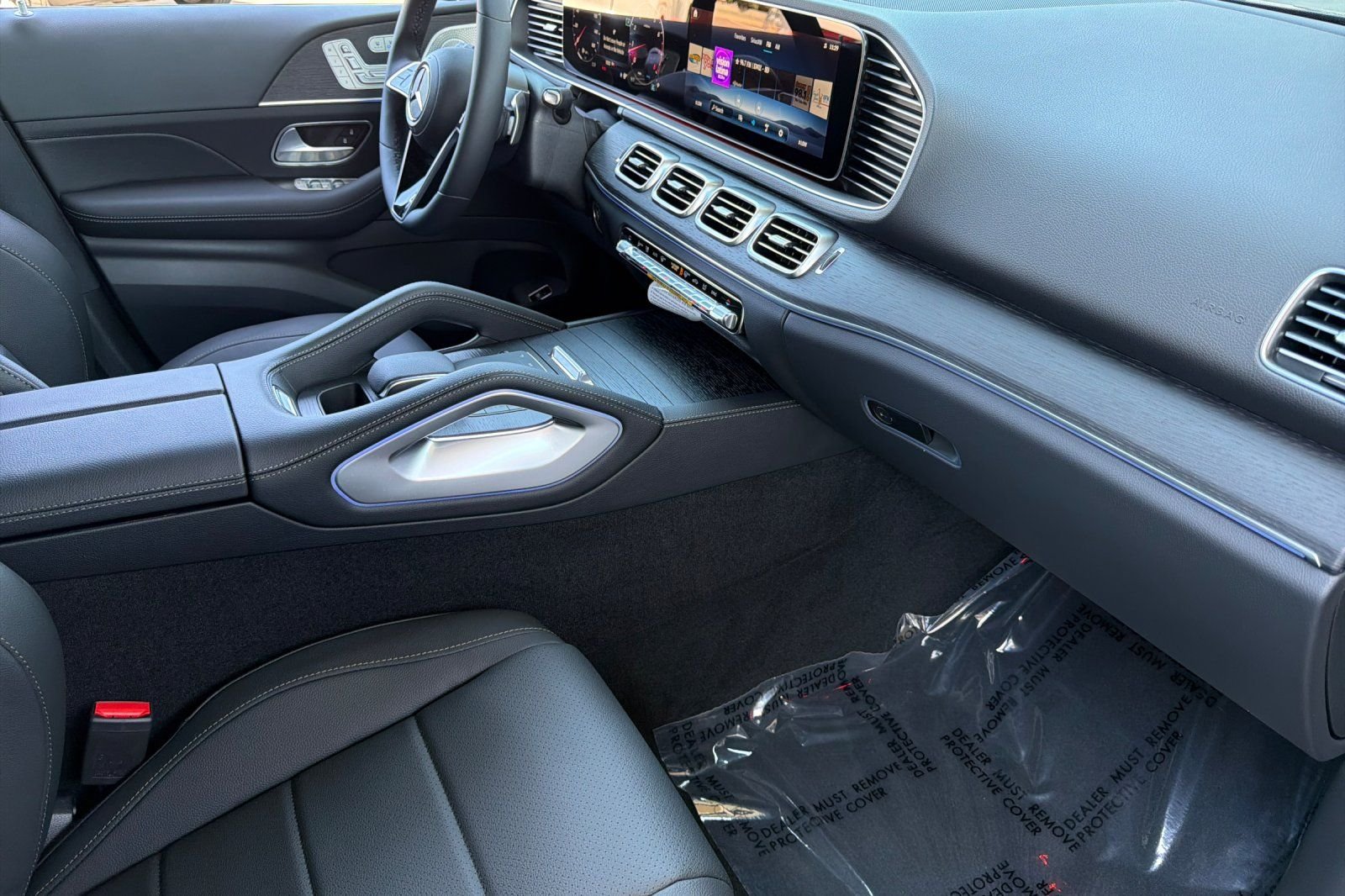 New 2026 Black Mercedes-Benz GLE 450 image 17