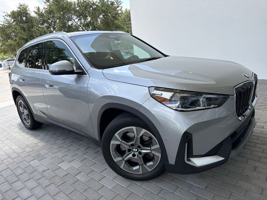 Certified Used 2023 Space Silver Metallic BMW xDrive28i image 1