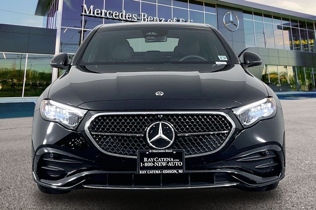 2026 Mercedes-Benz E-Class E350 - Photo 3