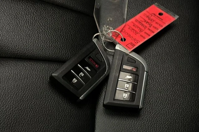 Used 2024 Liquid Carbon Metallic Acura Base image 5