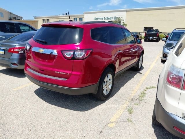 Used 2013 Red Chevrolet LT image 3