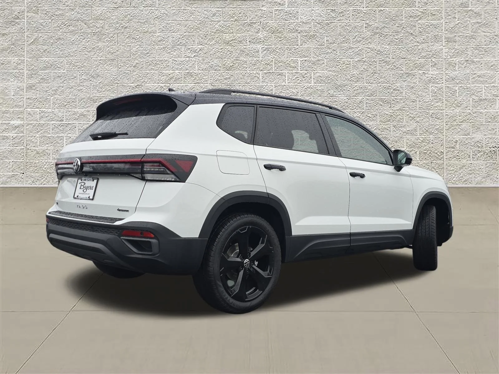 New 2026 Pure White w/Deep Black Roof Volkswagen SE Black image 7