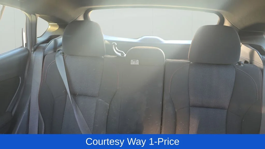 Used 2019 White Subaru 2.0i Sport image 13