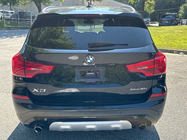 Used 2019 Black BMW xDrive30i image 7