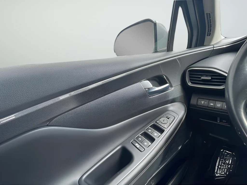 Used 2023 Silver Hyundai SEL image 34