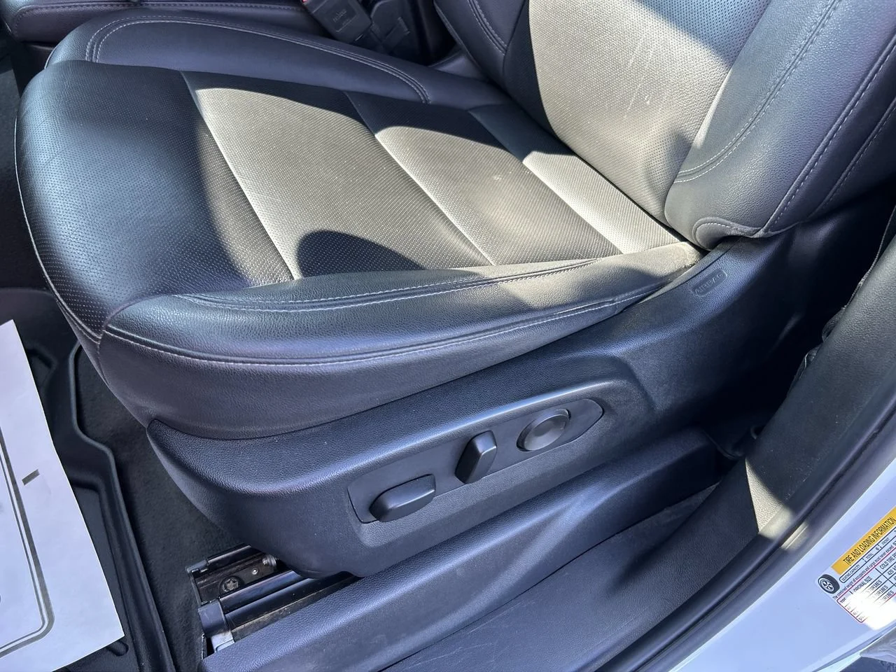 Used 2024 Summit White Chevrolet LTZ image 24