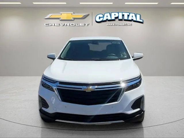 Used 2023 Summit White Chevrolet LT image 8