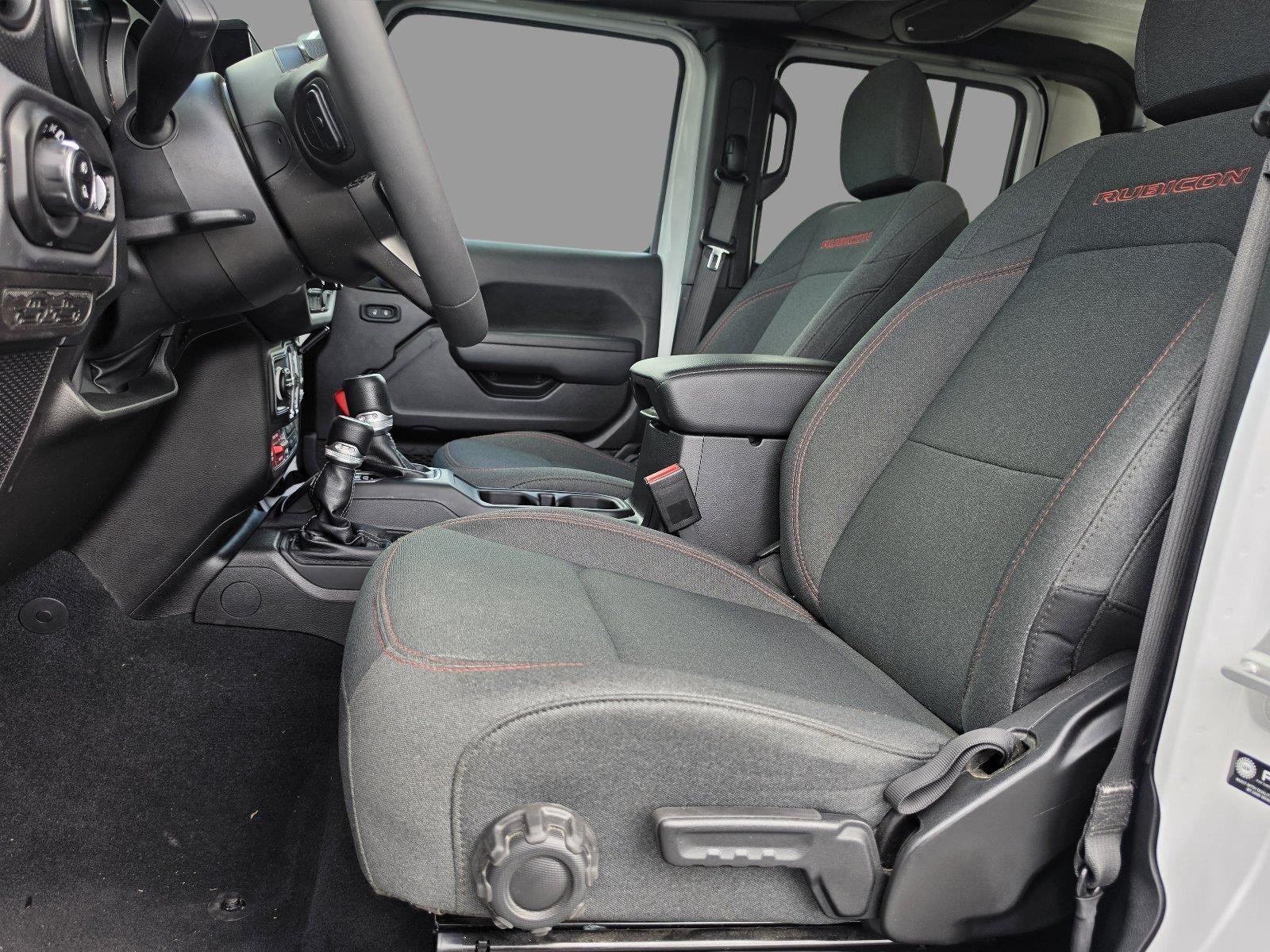 Used 2026 Bright White Clearcoat Jeep Rubicon image 17