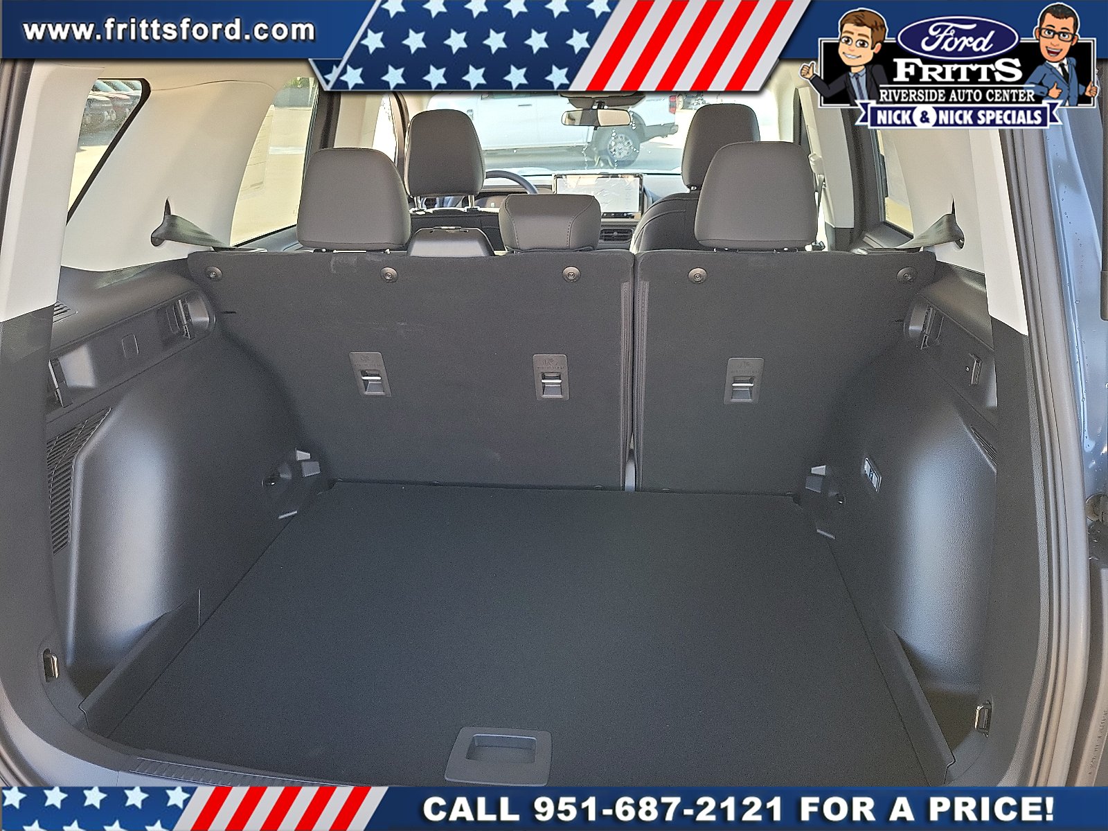 New 2026 Azure Gray Metallic Tri-Coat Ford Big Bend® image 23