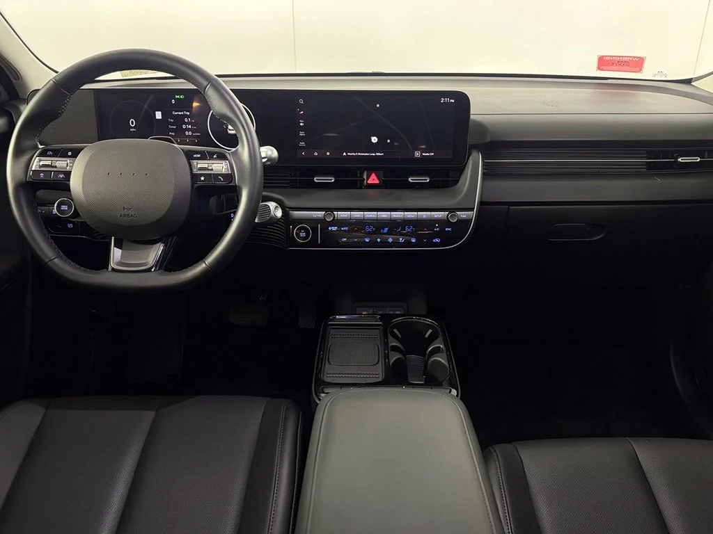 Certified Used 2025 Green Hyundai SEL image 13
