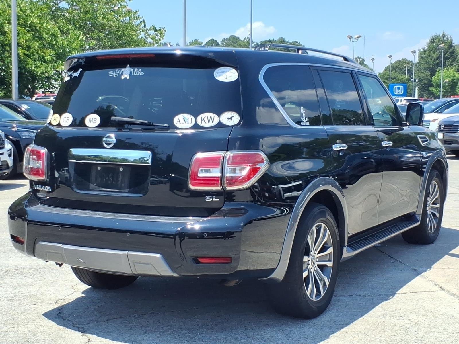 Used 2019 Super Black Nissan SL image 7
