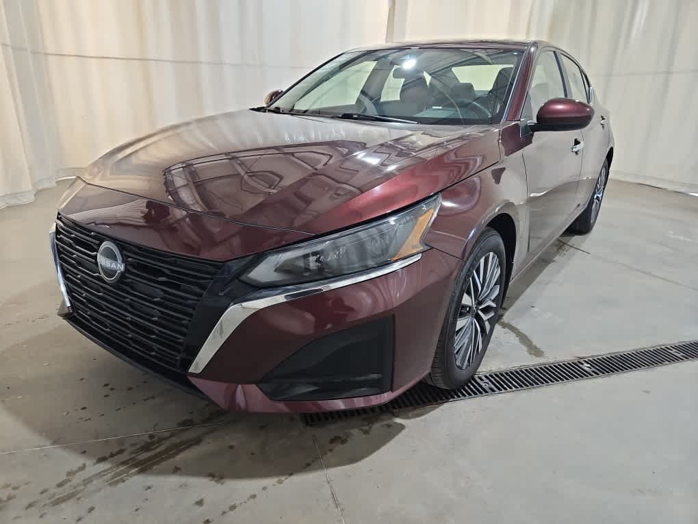 2024 Nissan Altima SV