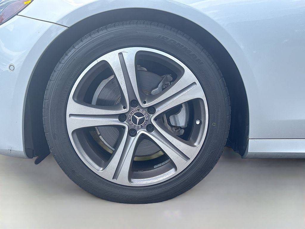 Used 2018  Mercedes-Benz E 300 image 13
