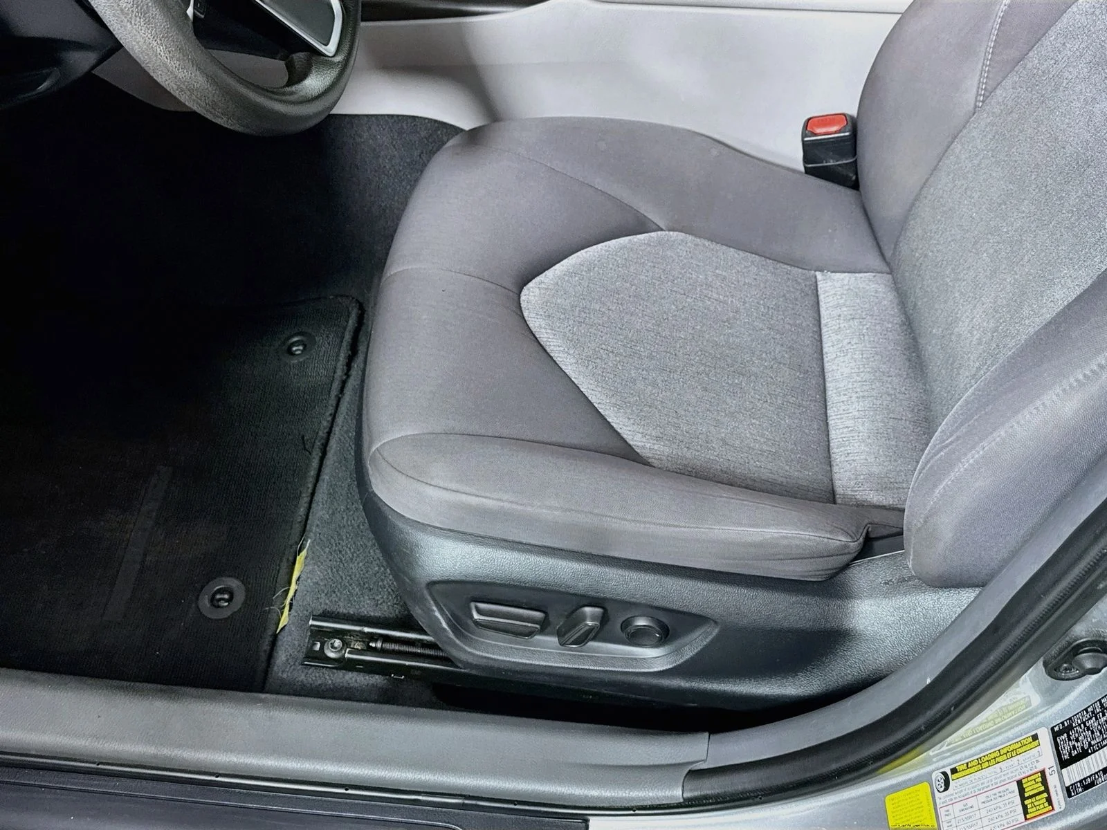 Certified Used 2024 Silver Toyota LE image 16