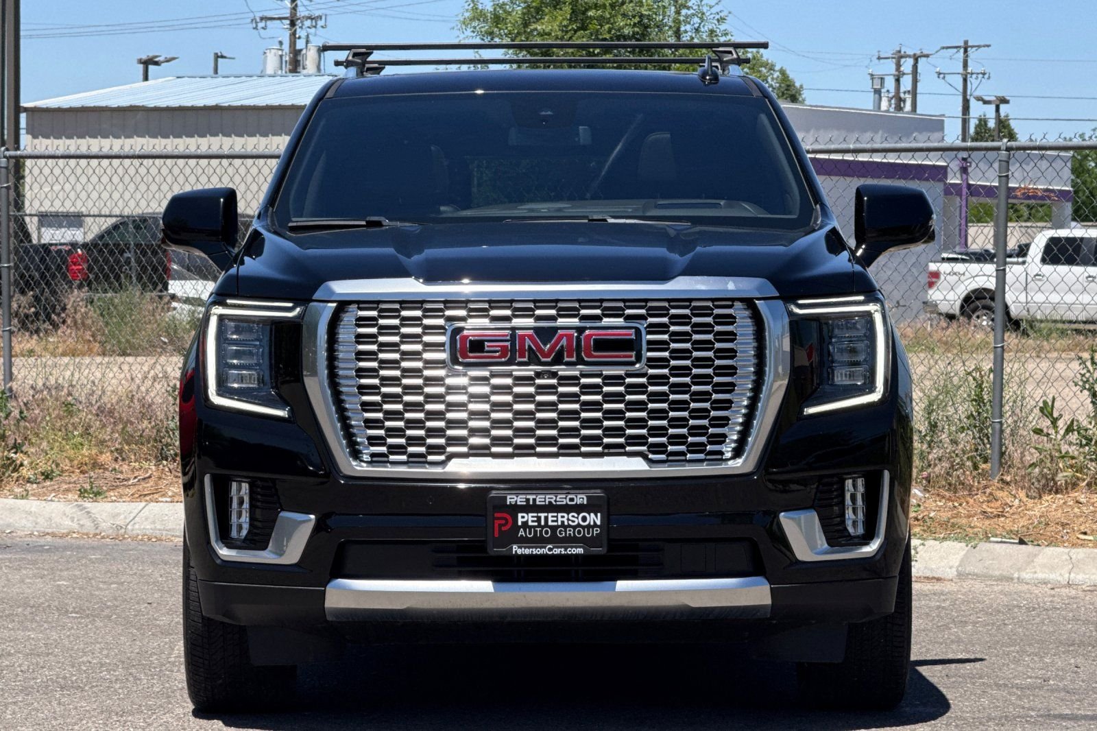 Used 2023  GMC Denali image 9