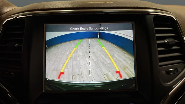 Used 2015 Brilliant Black Crystal Pearlcoat Jeep Summit image 14
