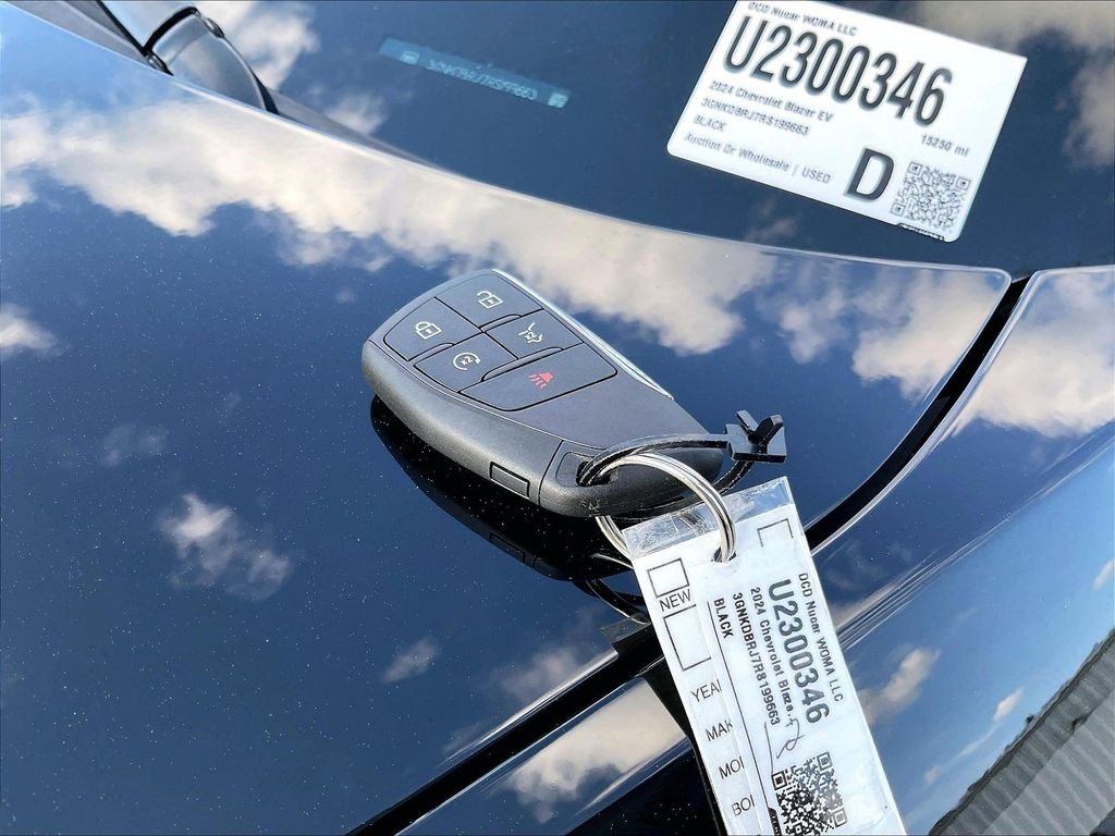 Used 2024 Black Chevrolet LT image 29