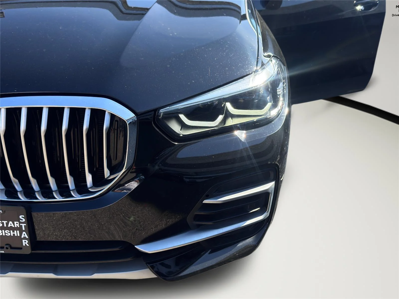 Used 2023 Jet Black BMW xDrive40i image 30