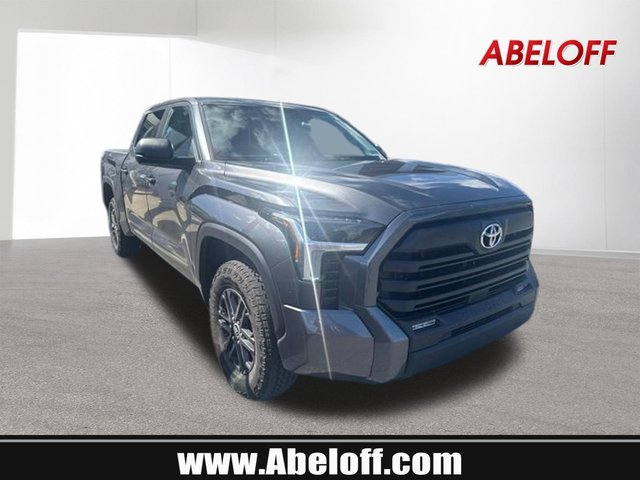 2024 Toyota Tundra 4WD SR5