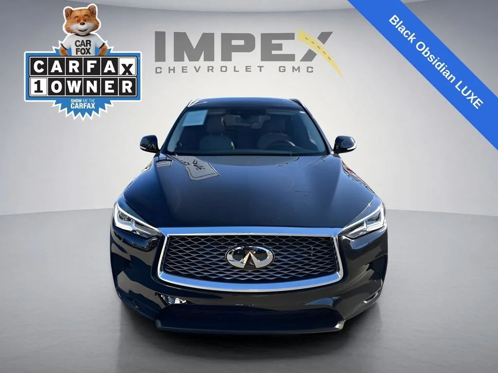 Used 2024 Black INFINITI LUXE image 8