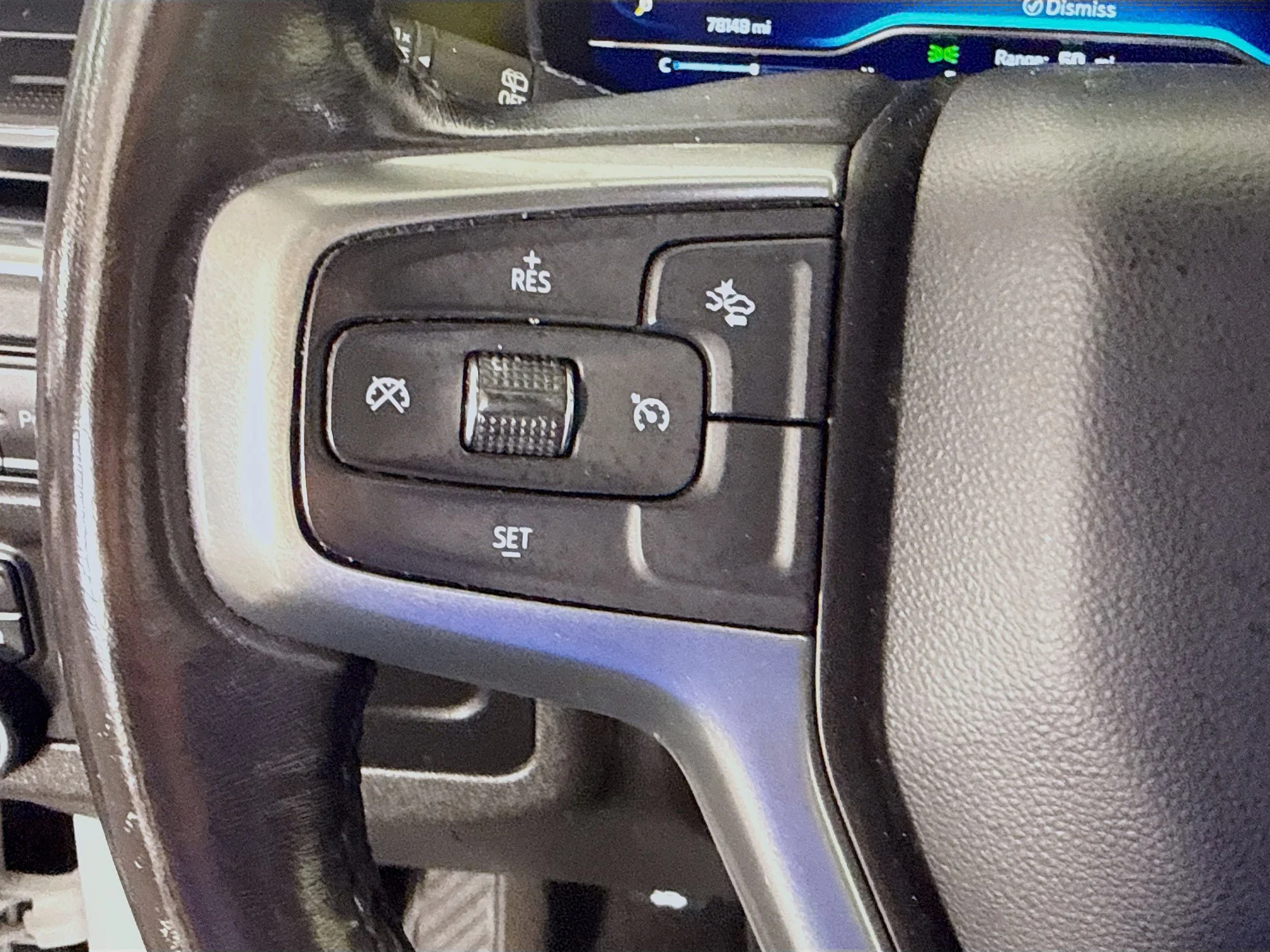 Used 2022 Summit White Chevrolet LT image 10