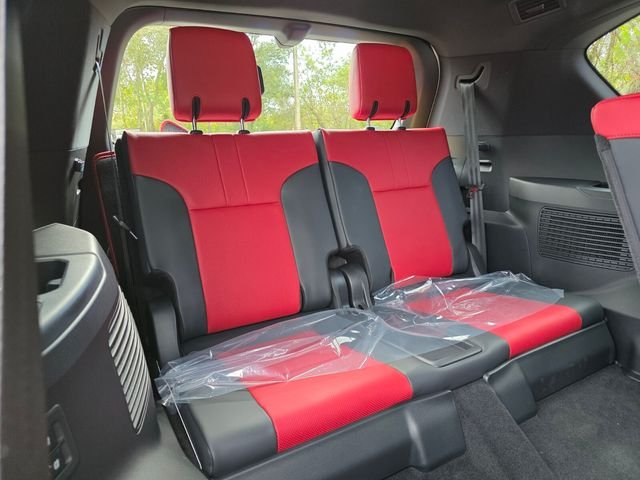 2025 Lexus LX 700h F-Sport - Photo 15