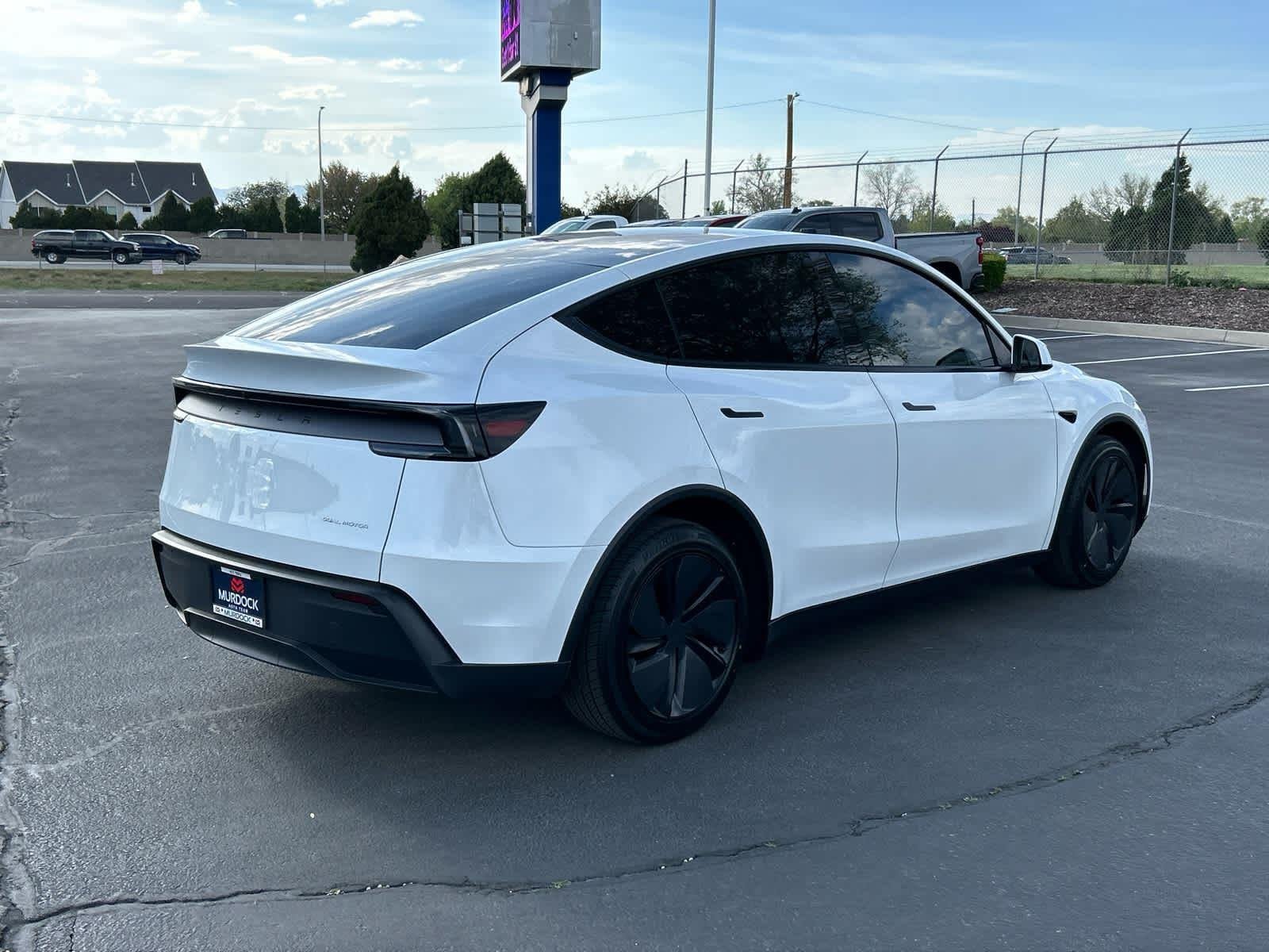 2026 Tesla Model Y Premium - Photo 6