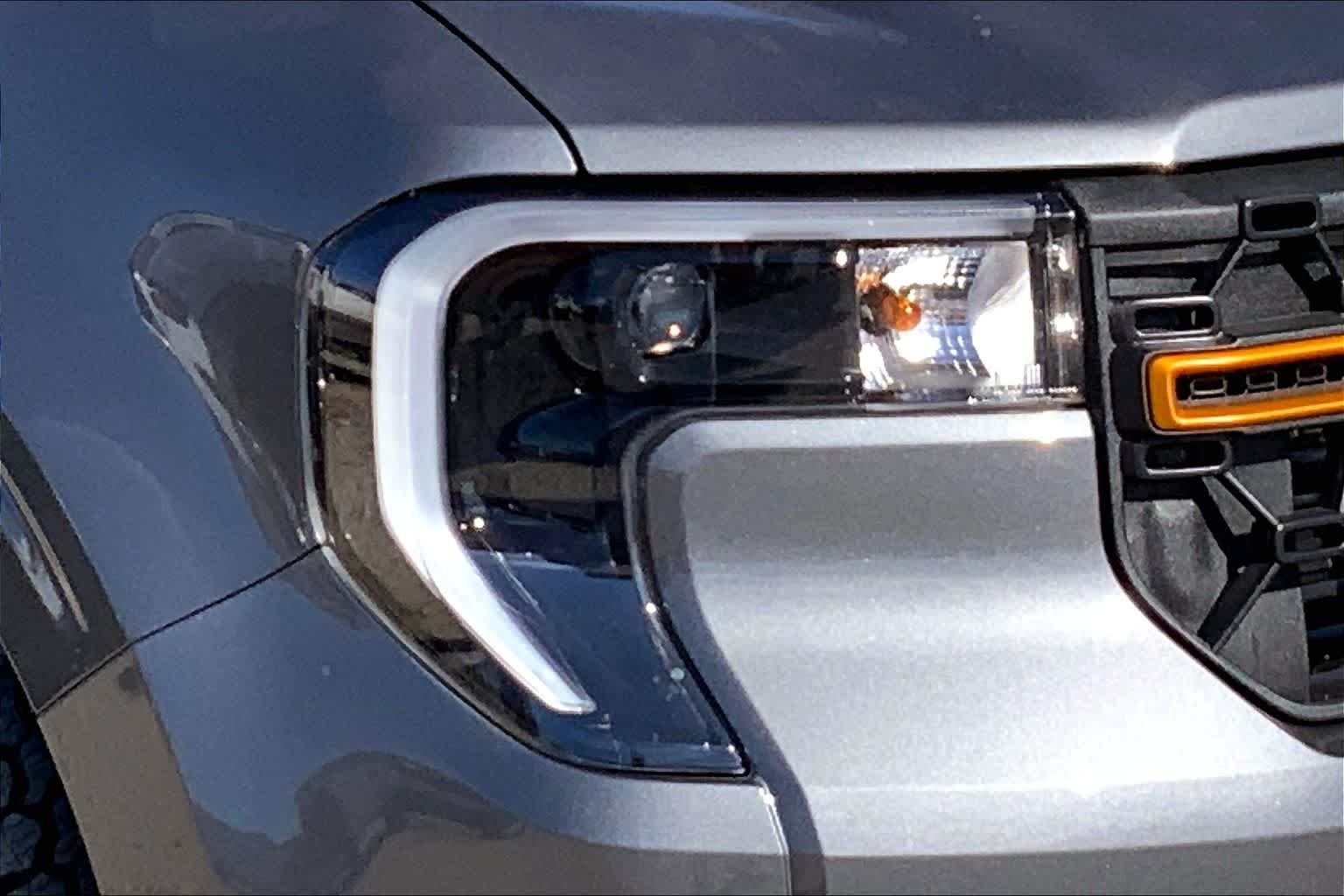 New 2026 Carbonized Gray Metallic Ford Tremor® image 10