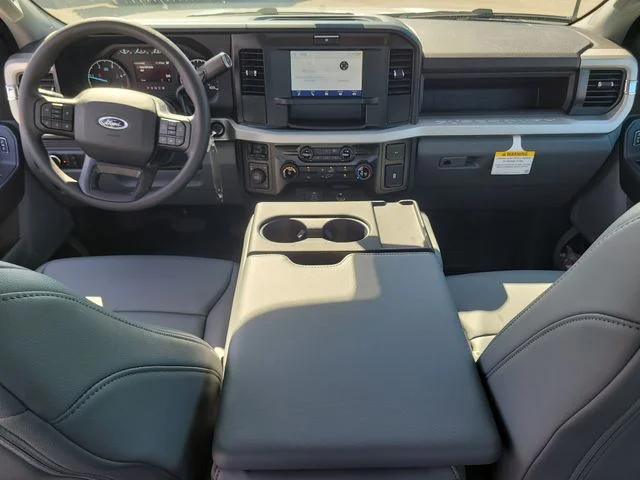 New 2026 Oxford White Ford XL image 15