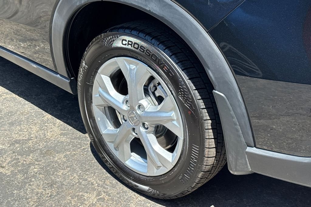 Used 2024  Honda LX image 5