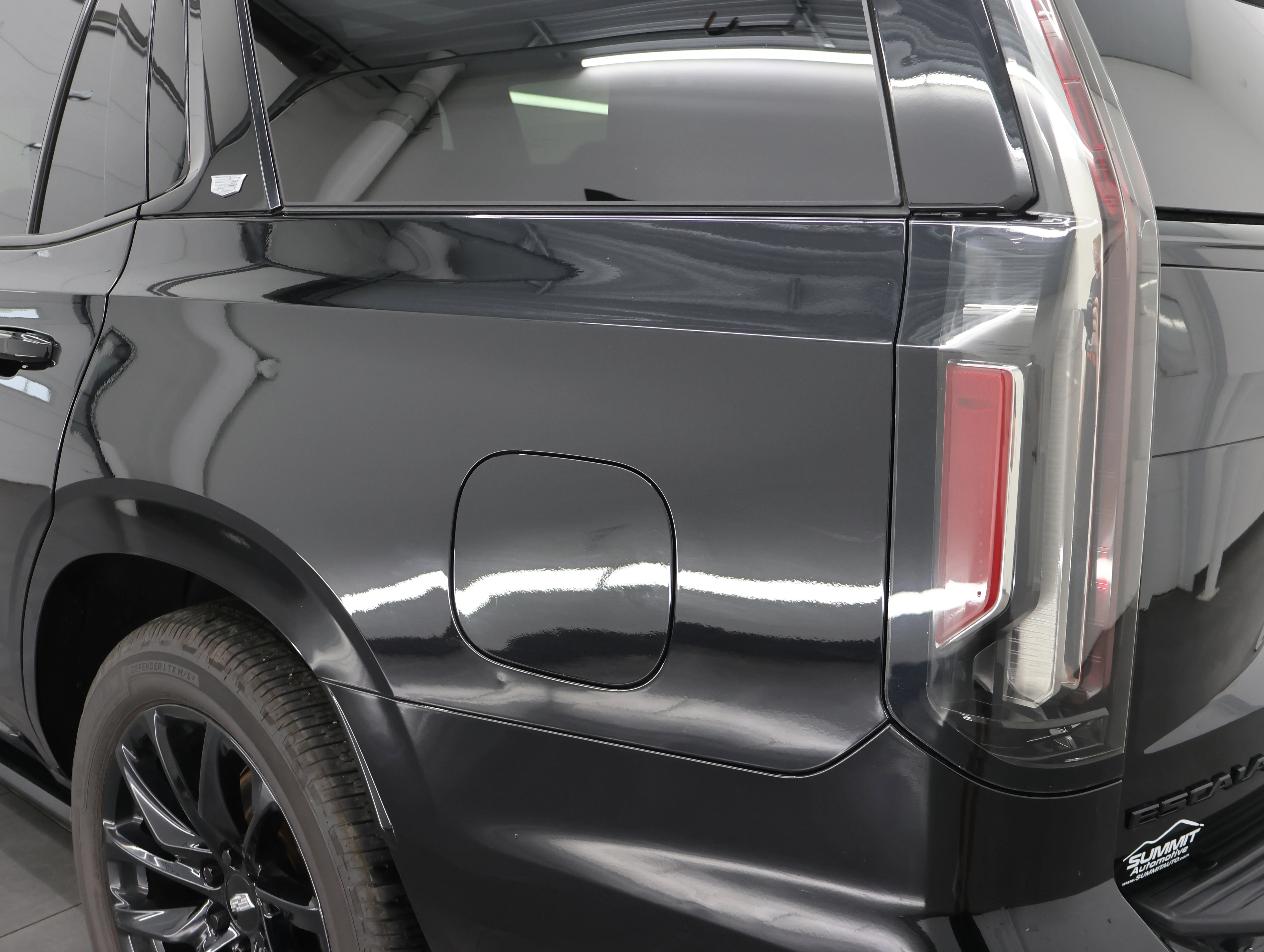 Used 2021 Black Raven Cadillac Sport Platinum image 38