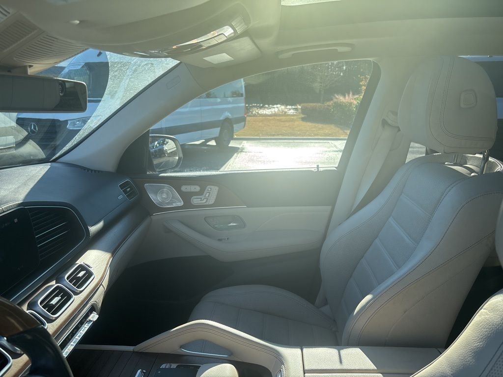 Used 2020 White Mercedes-Benz GLE 350 image 46