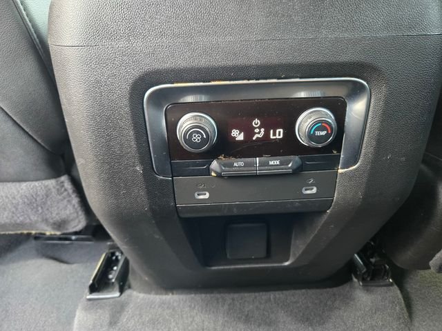 Used 2022 White Chevrolet RST image 12