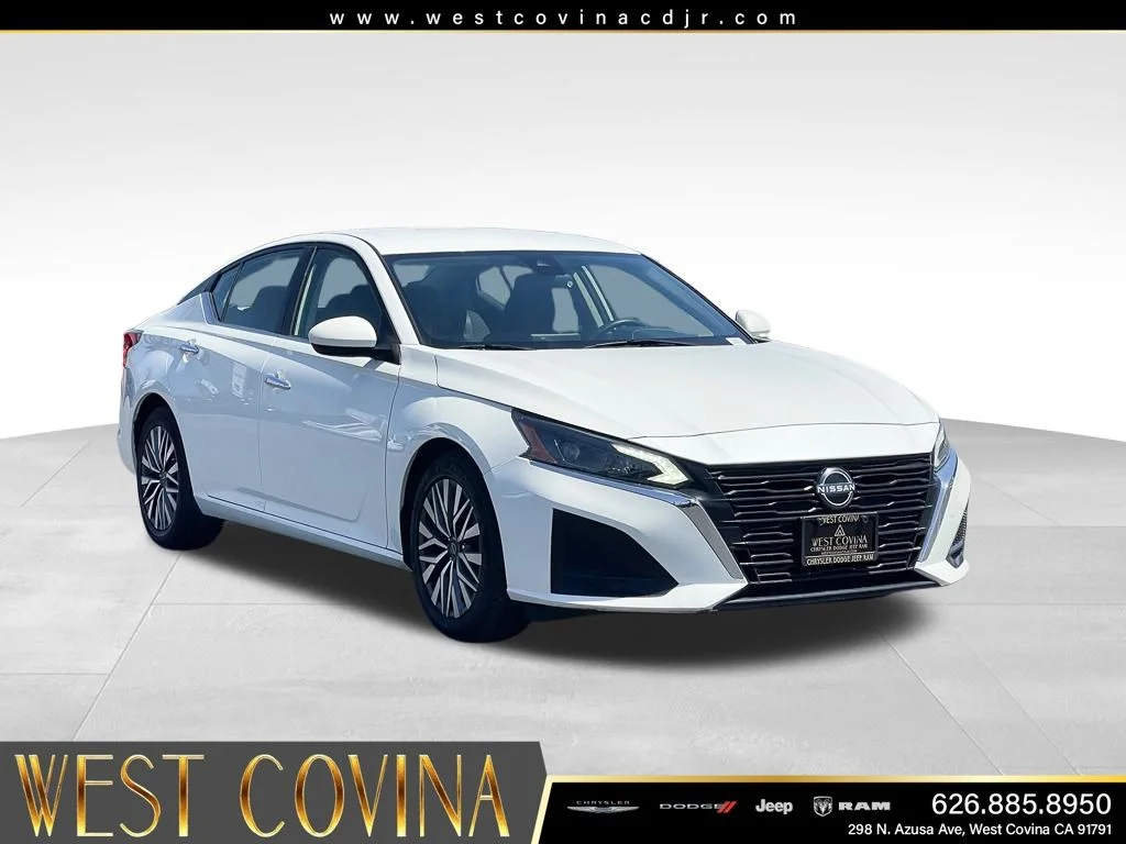 2023 Nissan Altima 2.5 SV's photo
