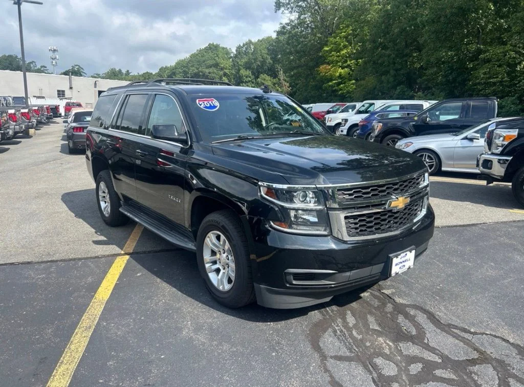 Used 2019 Black Chevrolet LT image 8