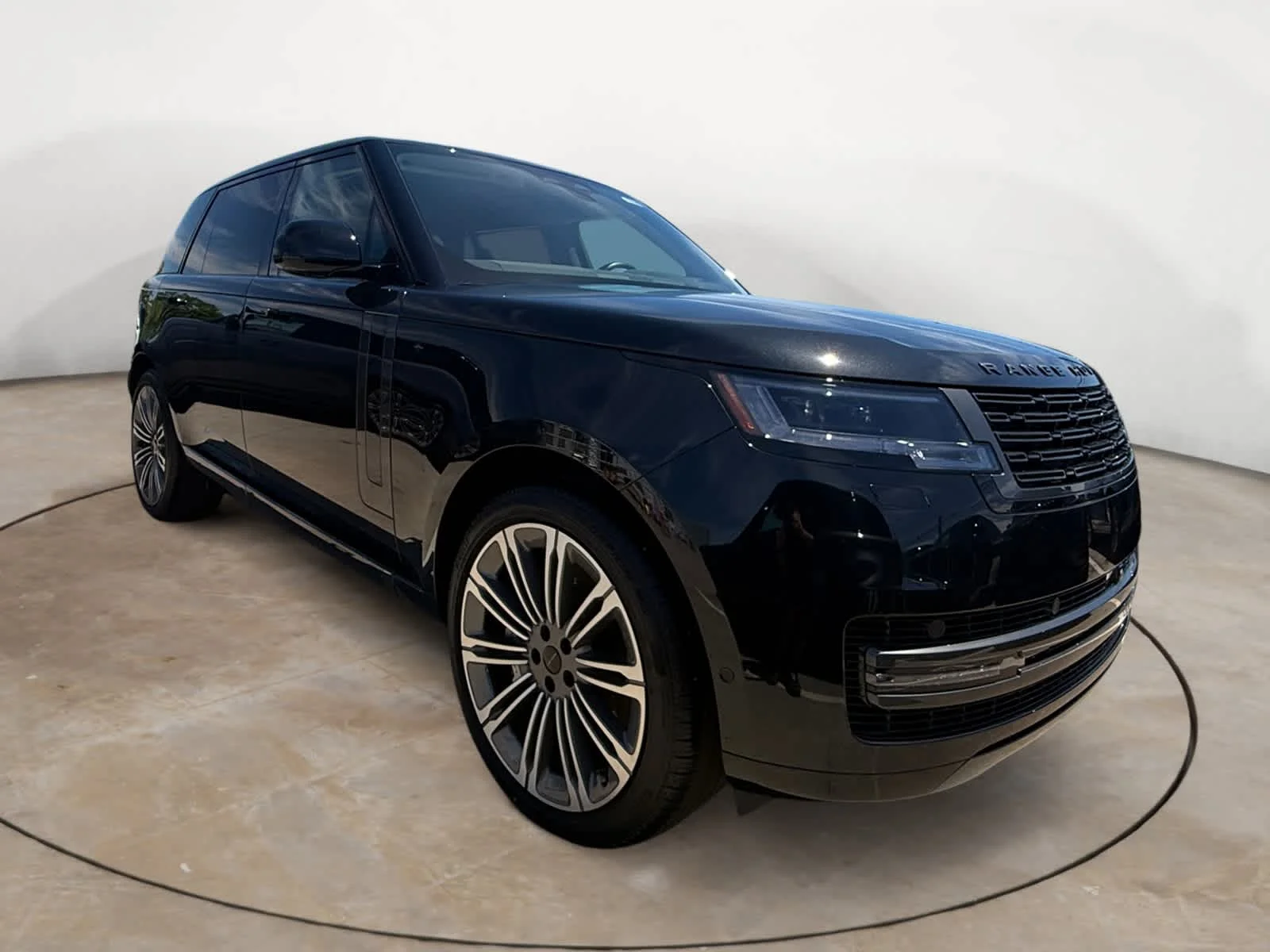 New 2026 Santorini Black Land Rover SE image 7