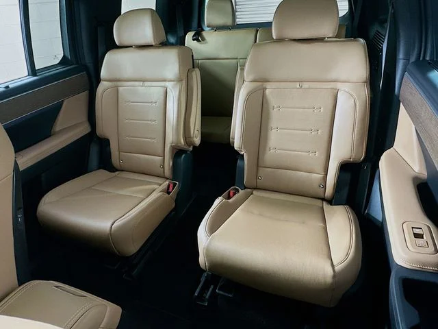 New 2026 Black Hyundai Limited image 11