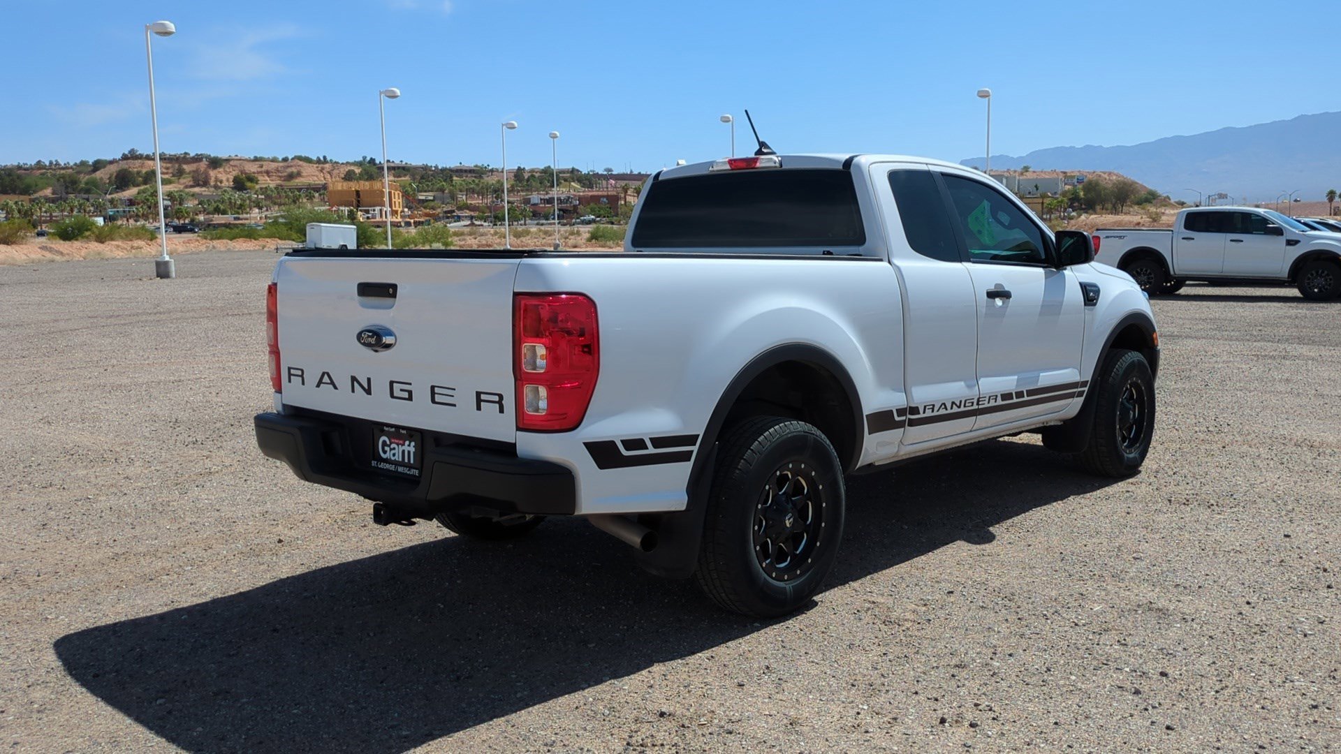 Used 2021 Oxford White Ford XL image 3