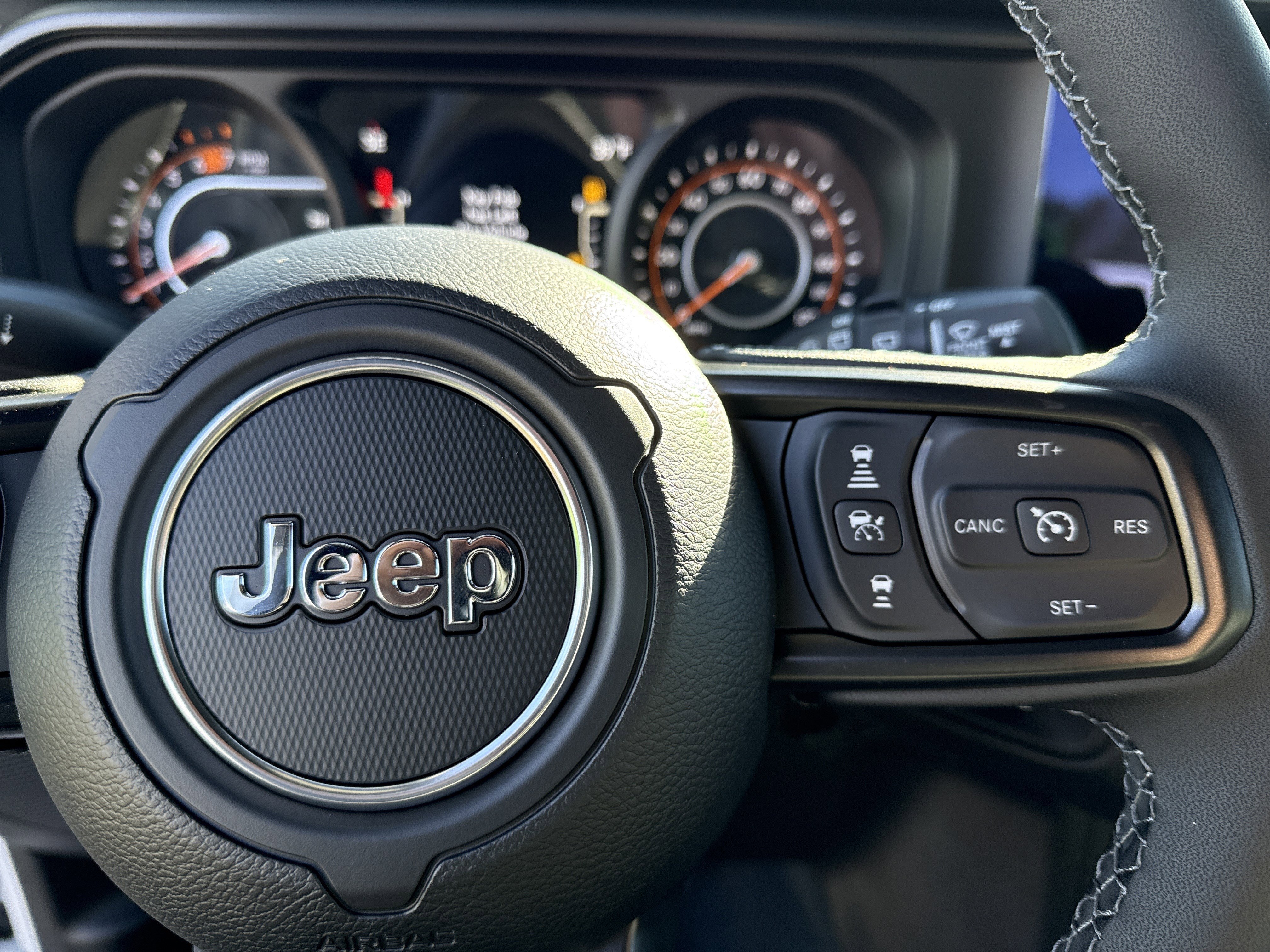 New 2026 Bright White Clearcoat Jeep Sport S image 27