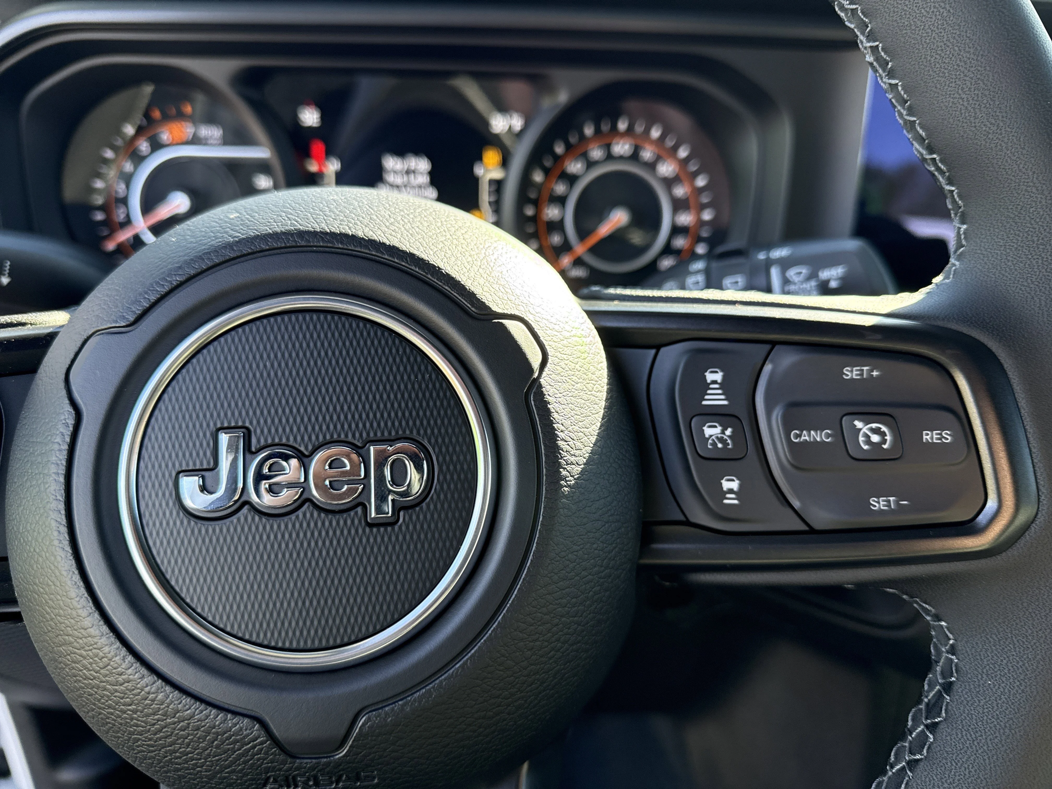 New 2026 Bright White Clearcoat Jeep Sport S image 27