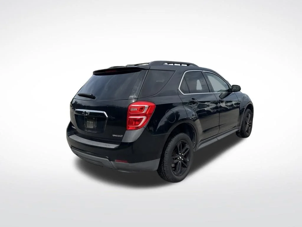 Used 2017 Mosaic Black Metallic Chevrolet LT image 5