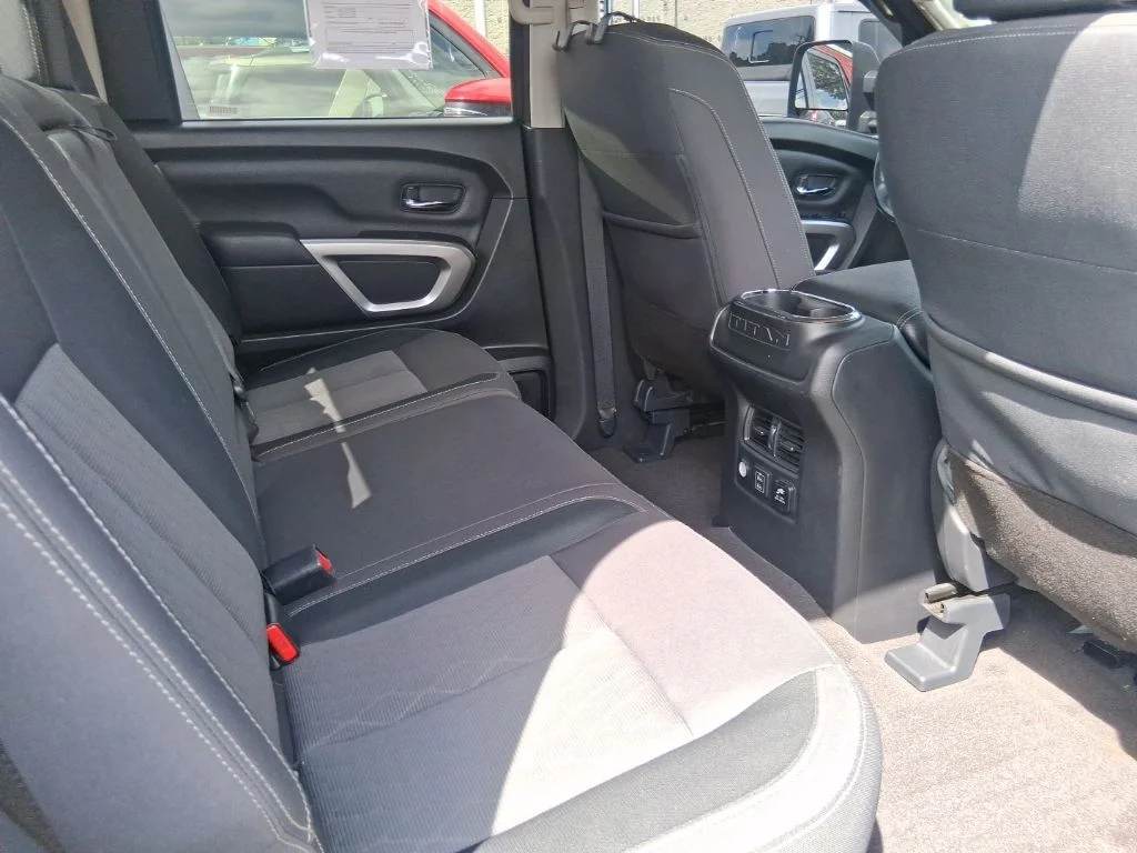 Used 2022 Black Nissan SV image 8